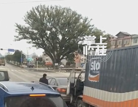 三亚今日交通事故最新报道及观点论述