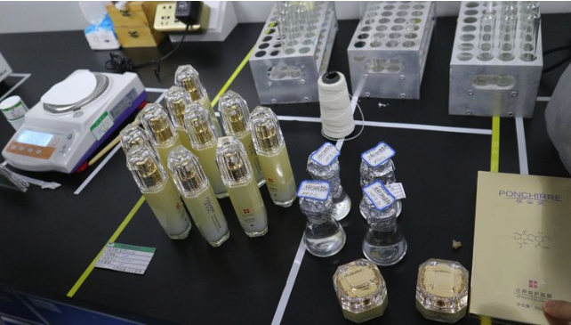 草溜1024最新地址揭秘，科技重塑生活，前沿高科技产品体验之旅